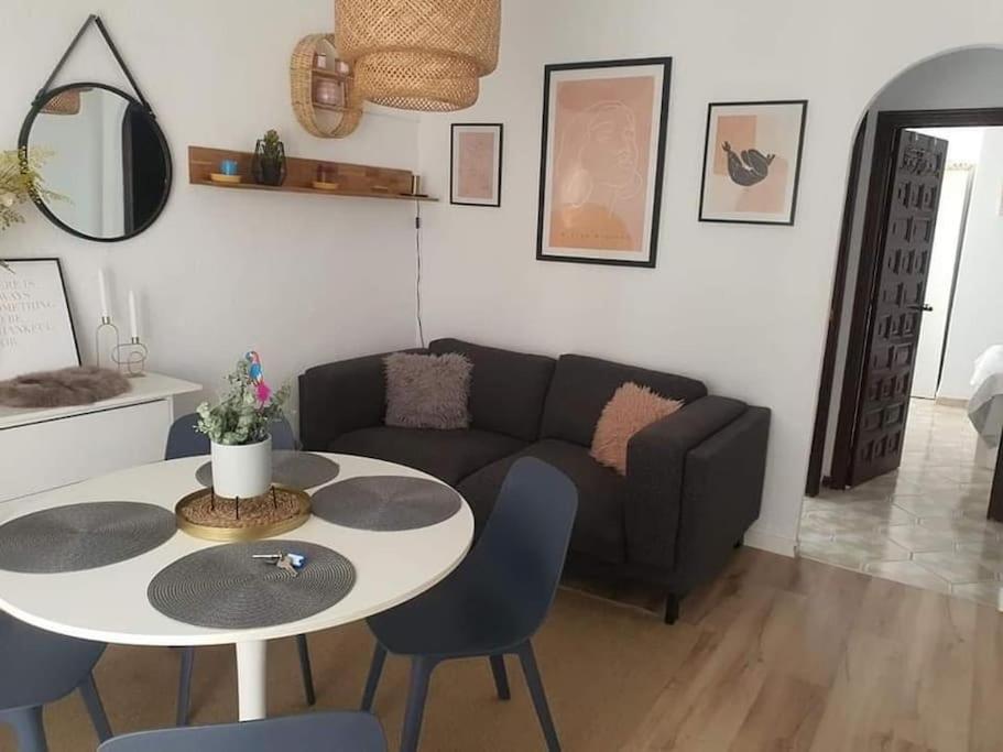 Costa Blanca Family Apartments One Bedroom Apartment 또레비에하 외부 사진